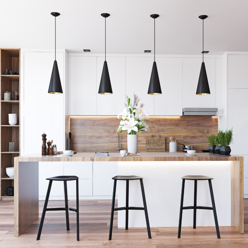 Kitchen & Butler’s Pantry