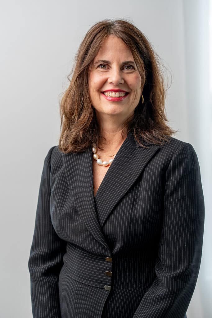 Hutson_-Laura-Barbini Laura Barbini, REALTOR with The Hutson Group