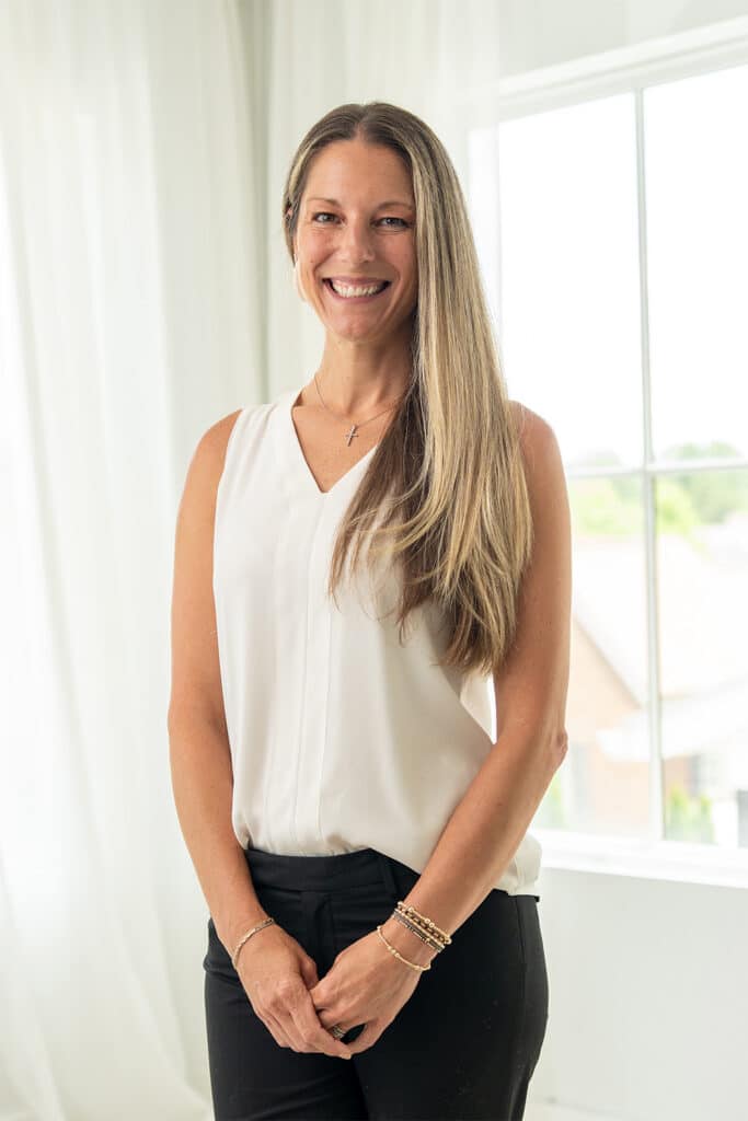 Hutson_-Tina-Binette Tina Binette, REALTOR with The Hutson Group